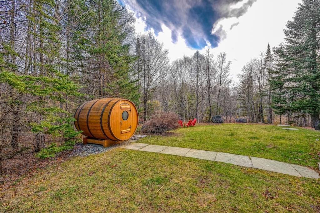 Serenity Private Hot Tub - Sauna - Fiddler Lake Villa Mille-Isles Exterior photo